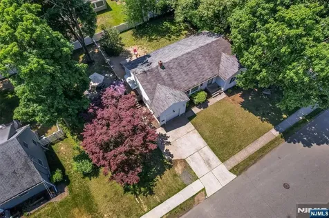 559 Herrmann Avenue River Vale NJ 07675