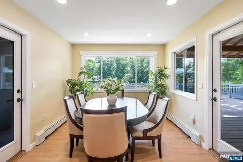 20 Riverview Circle Little Falls NJ 07424