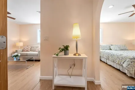 20 Riverview Circle Little Falls NJ 07424