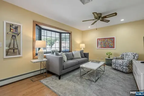 20 Riverview Circle Little Falls NJ 07424
