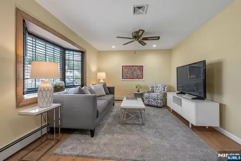 20 Riverview Circle Little Falls NJ 07424