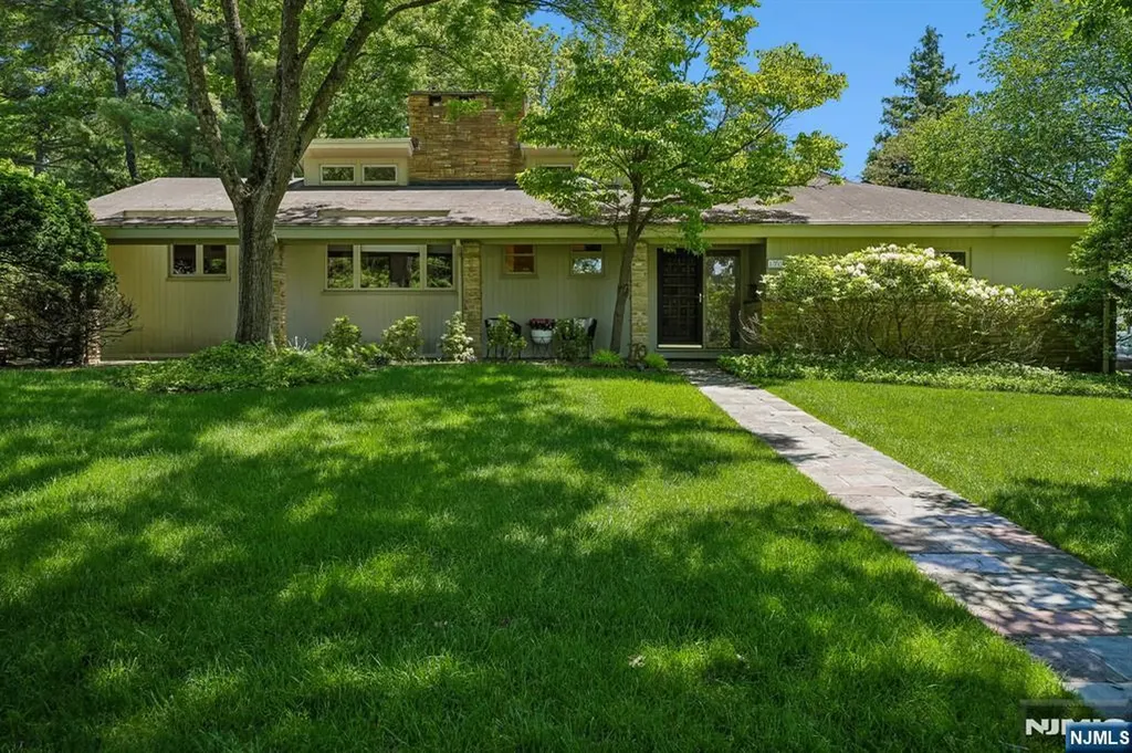 170 North Woods Drive South Orange Village NJ 07079