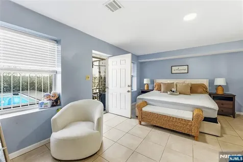 56 Vincent Street Newark NJ 07105