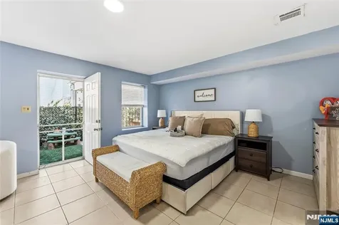 56 Vincent Street Newark NJ 07105