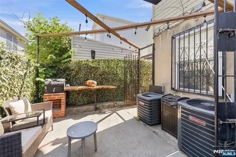 56 Vincent Street Newark NJ 07105