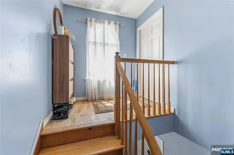 56 Vincent Street Newark NJ 07105