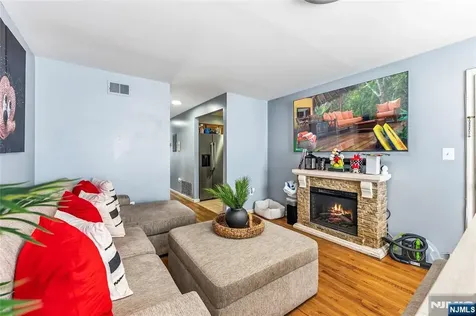56 Vincent Street Newark NJ 07105