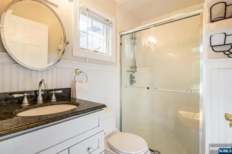 14 Clifford Drive Park Ridge NJ 07656