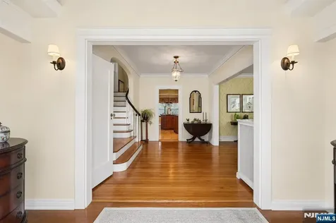 120 Buckingham Road Montclair NJ 07043