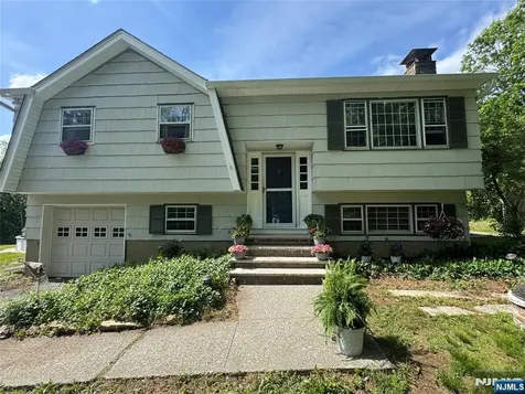 55 Mary Ann Road Jefferson Township NJ 07438