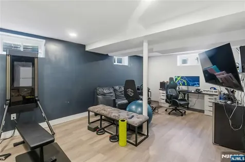 60 Melody Hill Road Clifton NJ 07013