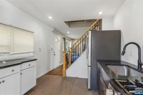 60 Melody Hill Road Clifton NJ 07013