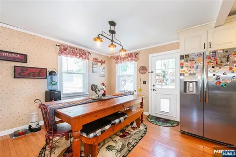 41 Frederick Avenue Hawthorne NJ 07506