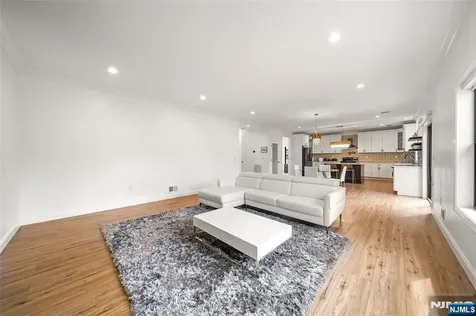 129 Rivervale Road River Vale NJ 07675