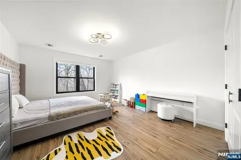 129 Rivervale Road River Vale NJ 07675