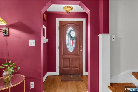 15 High Mountain Road Oakland NJ 07436
