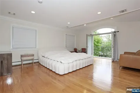 65 Ross Avenue Demarest NJ 07627