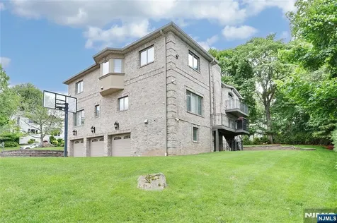 65 Ross Avenue Demarest NJ 07627