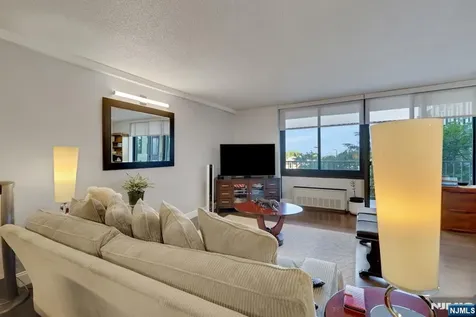 200 Winston Drive Cliffside Park NJ 07010