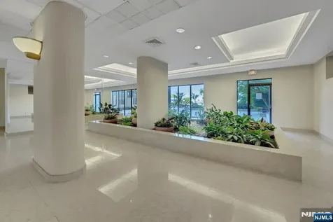 200 Winston Drive Cliffside Park NJ 07010