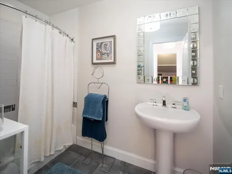 6 Westminster Way Pomona NY 10970