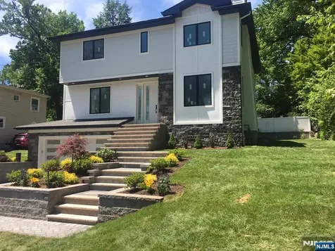 199 9th Street Cresskill NJ 07626