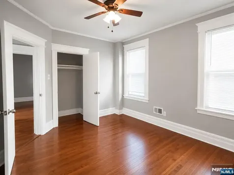 869 17th Street Newark NJ 07108