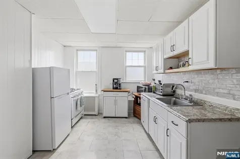 73 Curie Avenue Clifton NJ 07011
