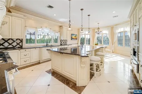 2 Euclid Road Fort Lee NJ 07024