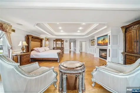 2 Euclid Road Fort Lee NJ 07024