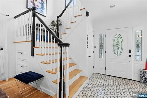 502 Closter Dock Road Closter NJ 07624