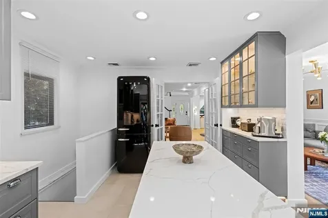 502 Closter Dock Road Closter NJ 07624