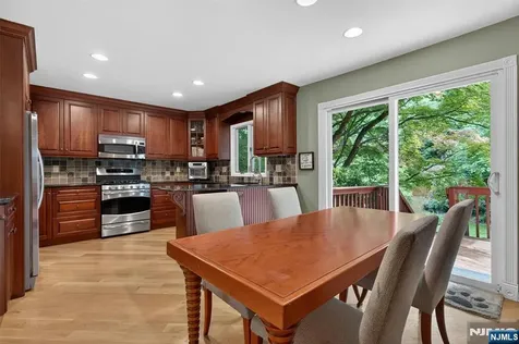 559 Wayne Drive River Vale NJ 07675
