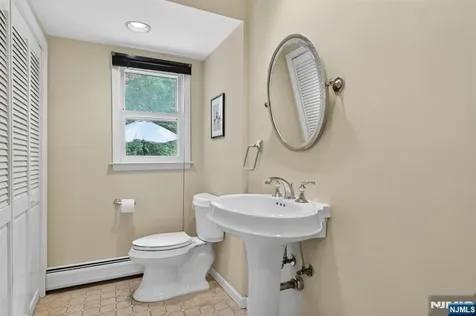 559 Wayne Drive River Vale NJ 07675