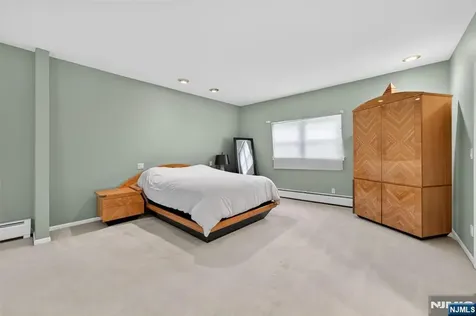 559 Wayne Drive River Vale NJ 07675