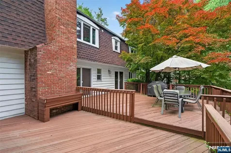 559 Wayne Drive River Vale NJ 07675