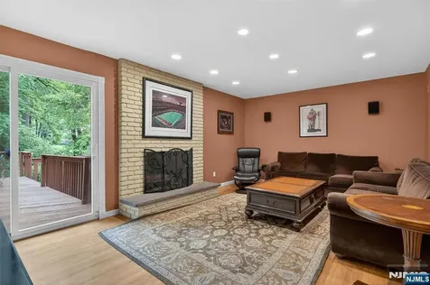 559 Wayne Drive River Vale NJ 07675