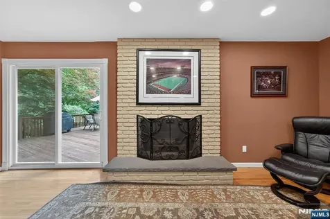 559 Wayne Drive River Vale NJ 07675