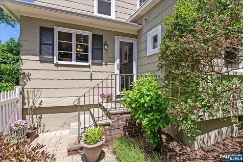 3 Ferguson Place Glen Rock NJ 07452