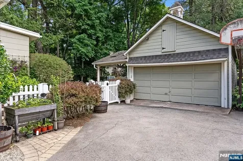 3 Ferguson Place Glen Rock NJ 07452