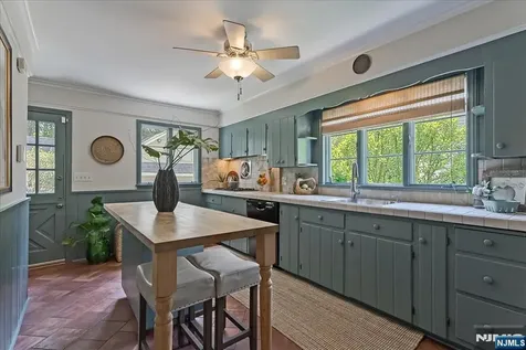 3 Ferguson Place Glen Rock NJ 07452