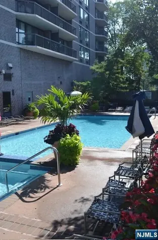 770 Anderson Cliffside Park NJ 07010