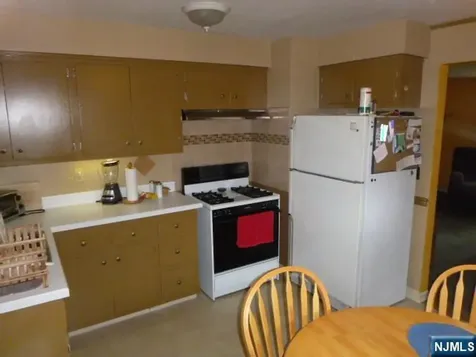 61 Aladdin Avenue Dumont NJ 07628