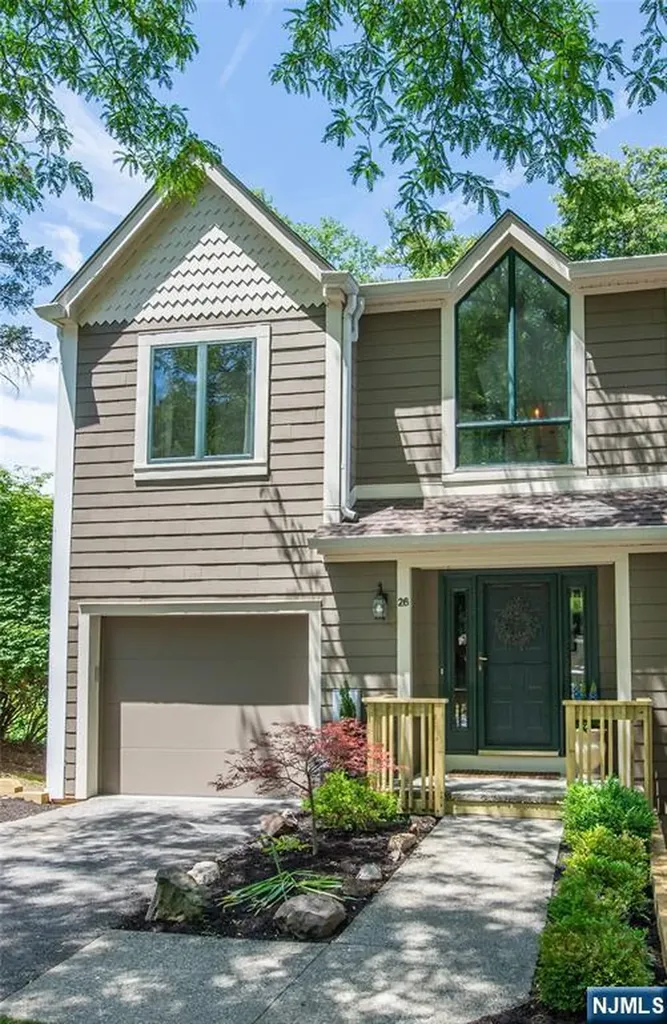 26 Mill Pond Road Woodland Park NJ 07424