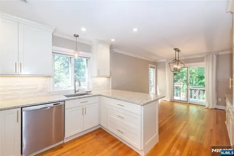26 Mill Pond Road Woodland Park NJ 07424