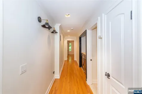26 Mill Pond Road Woodland Park NJ 07424