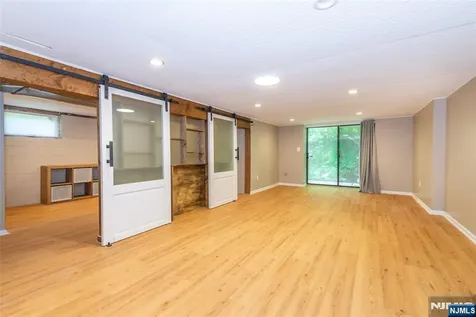 26 Mill Pond Road Woodland Park NJ 07424