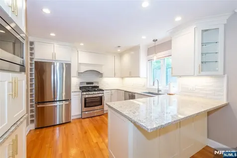26 Mill Pond Road Woodland Park NJ 07424