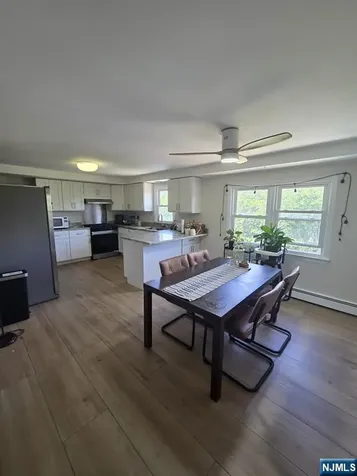 360 New York Avenue Lyndhurst NJ 07071