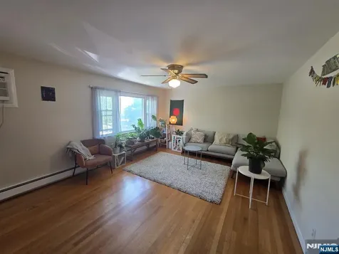 360 New York Avenue Lyndhurst NJ 07071